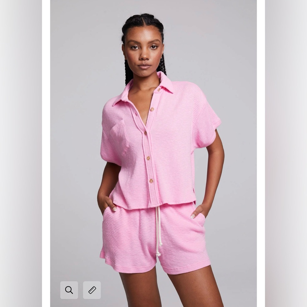 Chaser Valentina Rosewater Button Down size small